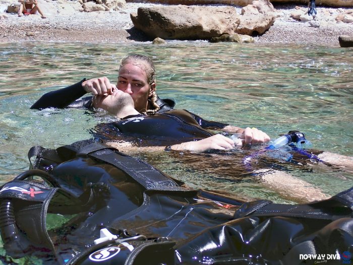 PADI Rescue Diver - Image 22